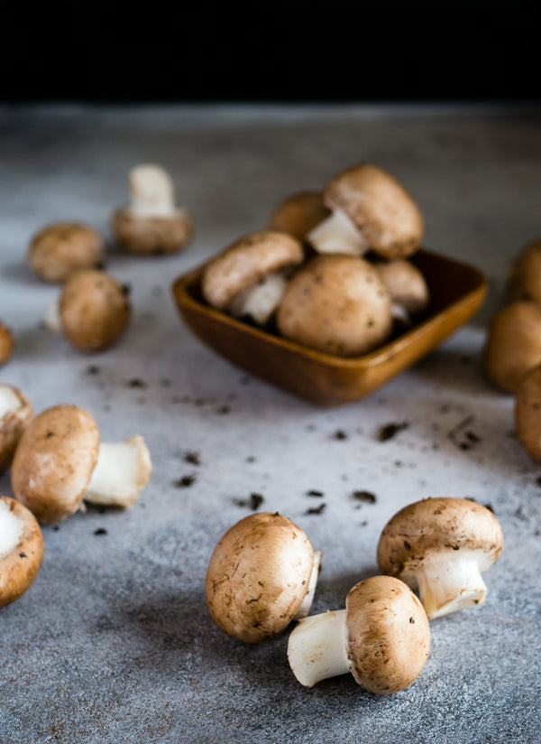 Marché d'automne : courges, champignons et raisin Gusta Nissa