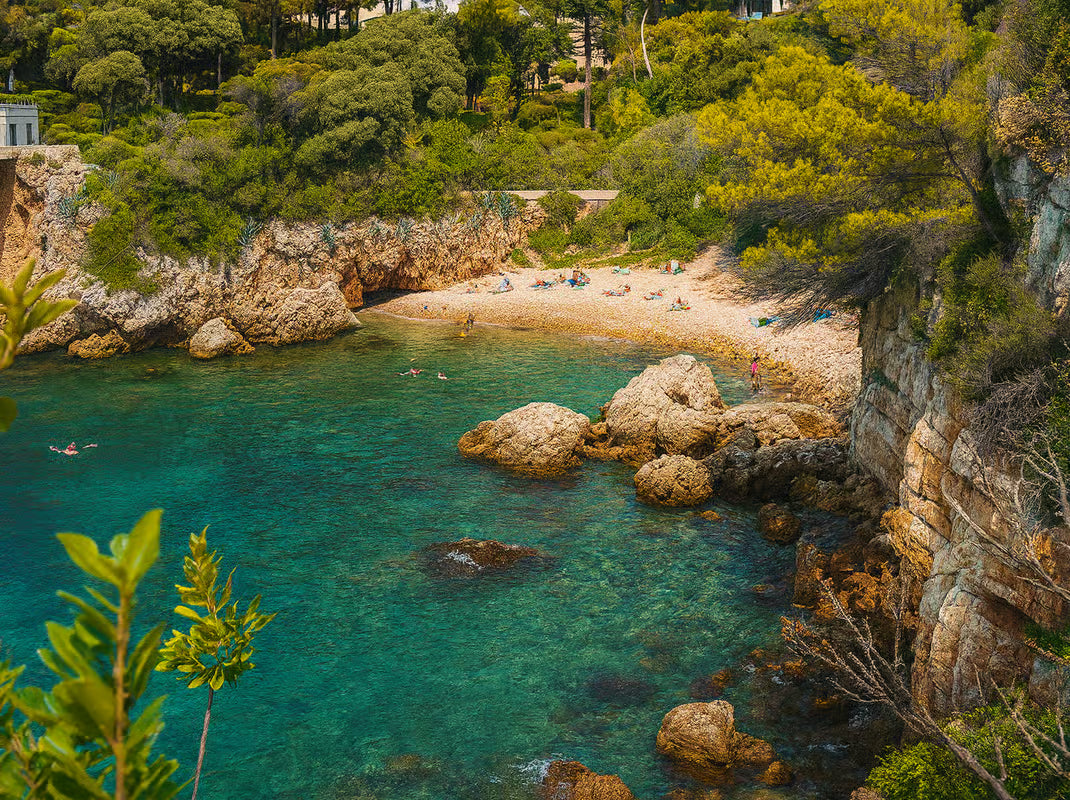 Kayaking and snorkeling at Cap d'Antibes – secret coves 