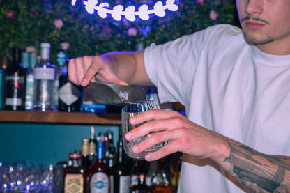 Cocktail Workshop in Nice – Mixology Class Old Town
