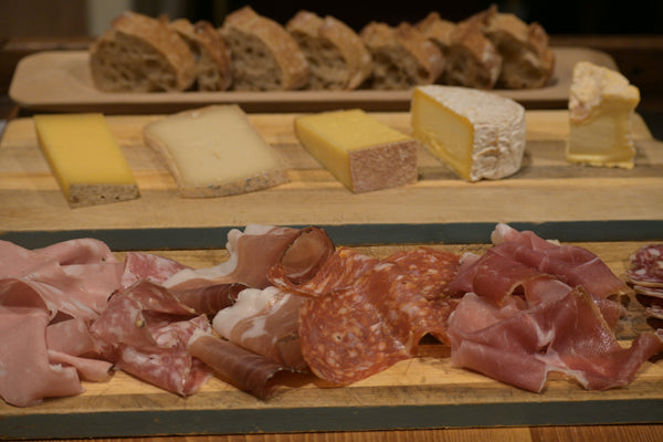 French cheese and charcuterie tasting platter during a gourmet food tasting experience in Nice on the French Riviera