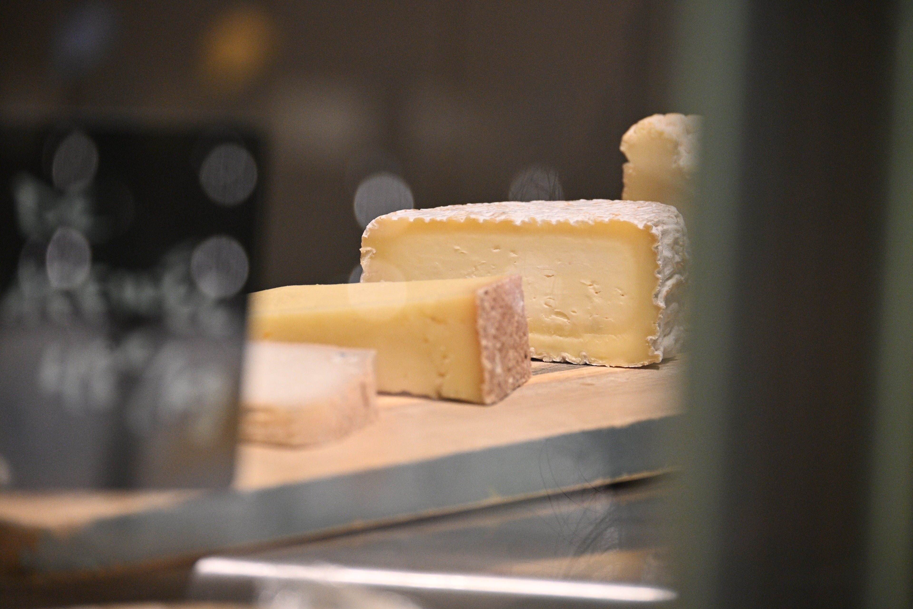 Wine and cheese tasting experience in Nice French Riviera