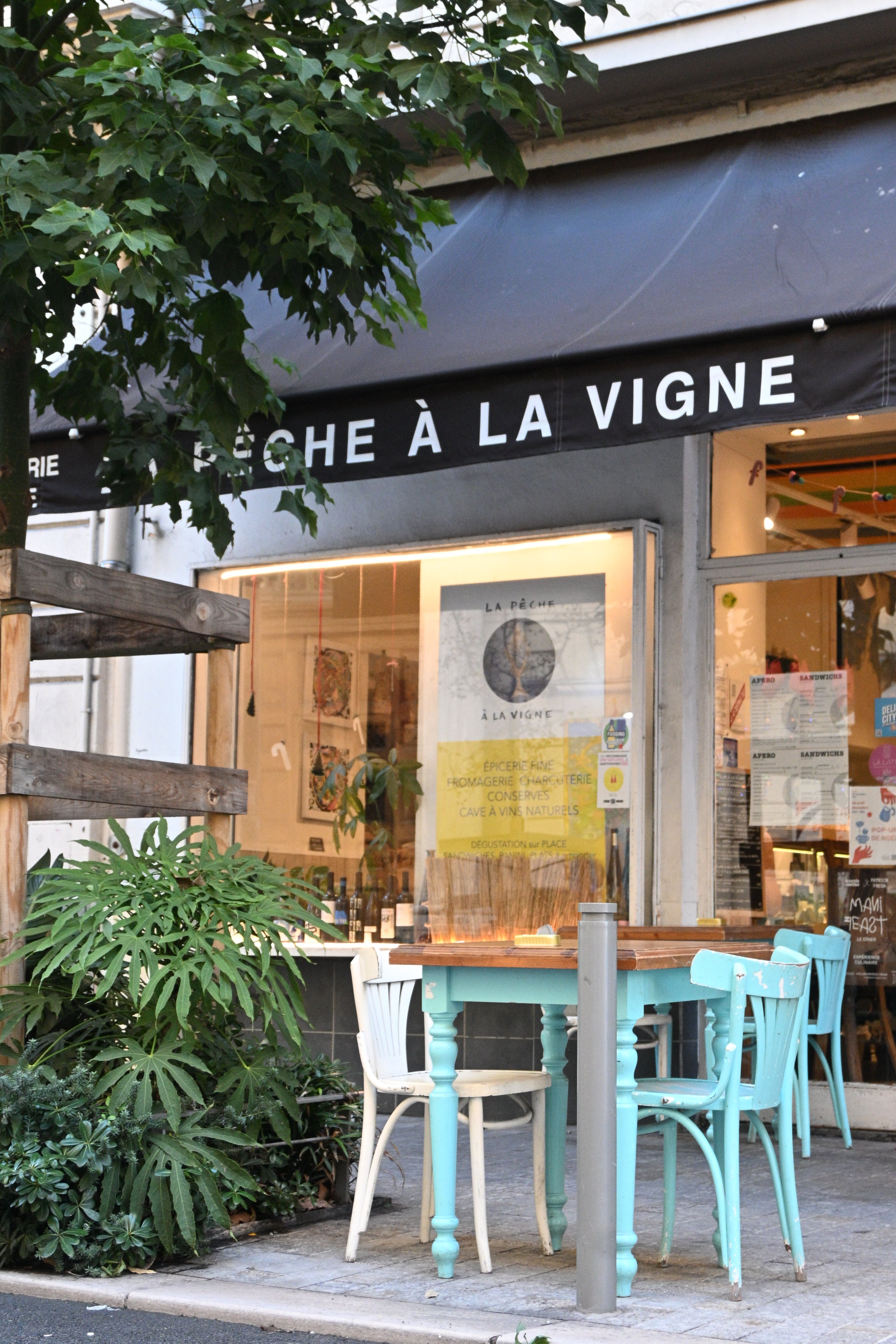 Wine and cheese tasting experience at La Peche a la Vigne local gourmet shop in Nice French Riviera artisan products discovery